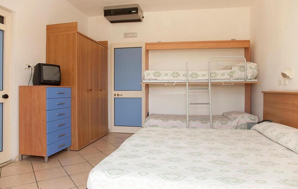 Vianello Hotel 3*